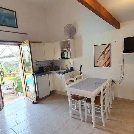 Studio-mezzanine Dans Appartement Cagnes-sur-Mer