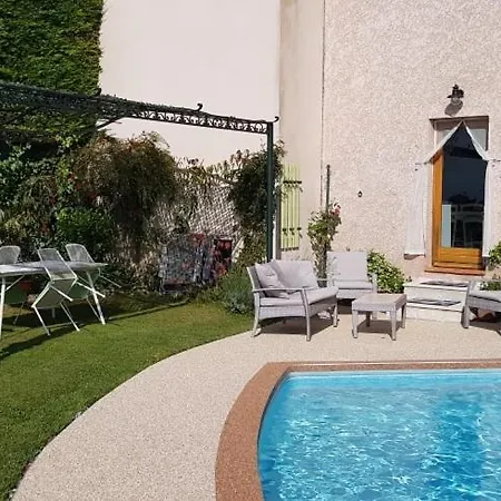 Studio-mezzanine Dans