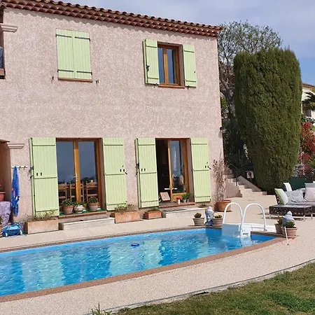 Studio-mezzanine Dans *