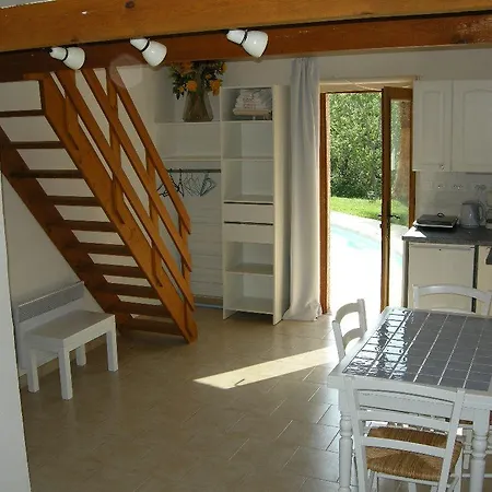 Studio-mezzanine Dans Cagnes-sur-Mer