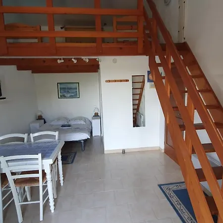 Studio-mezzanine Dans