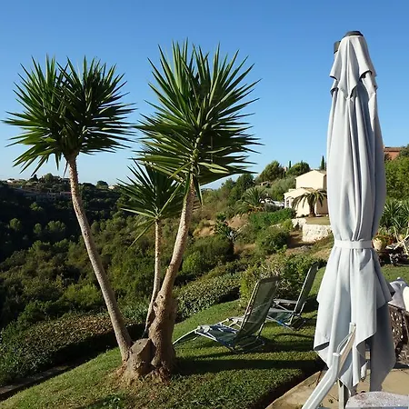 Studio-mezzanine Dans Cagnes-sur-Mer